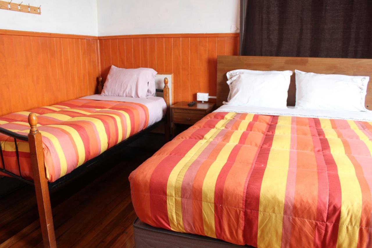 Hostal Capricho De Carlitos Valdivia Esterno foto