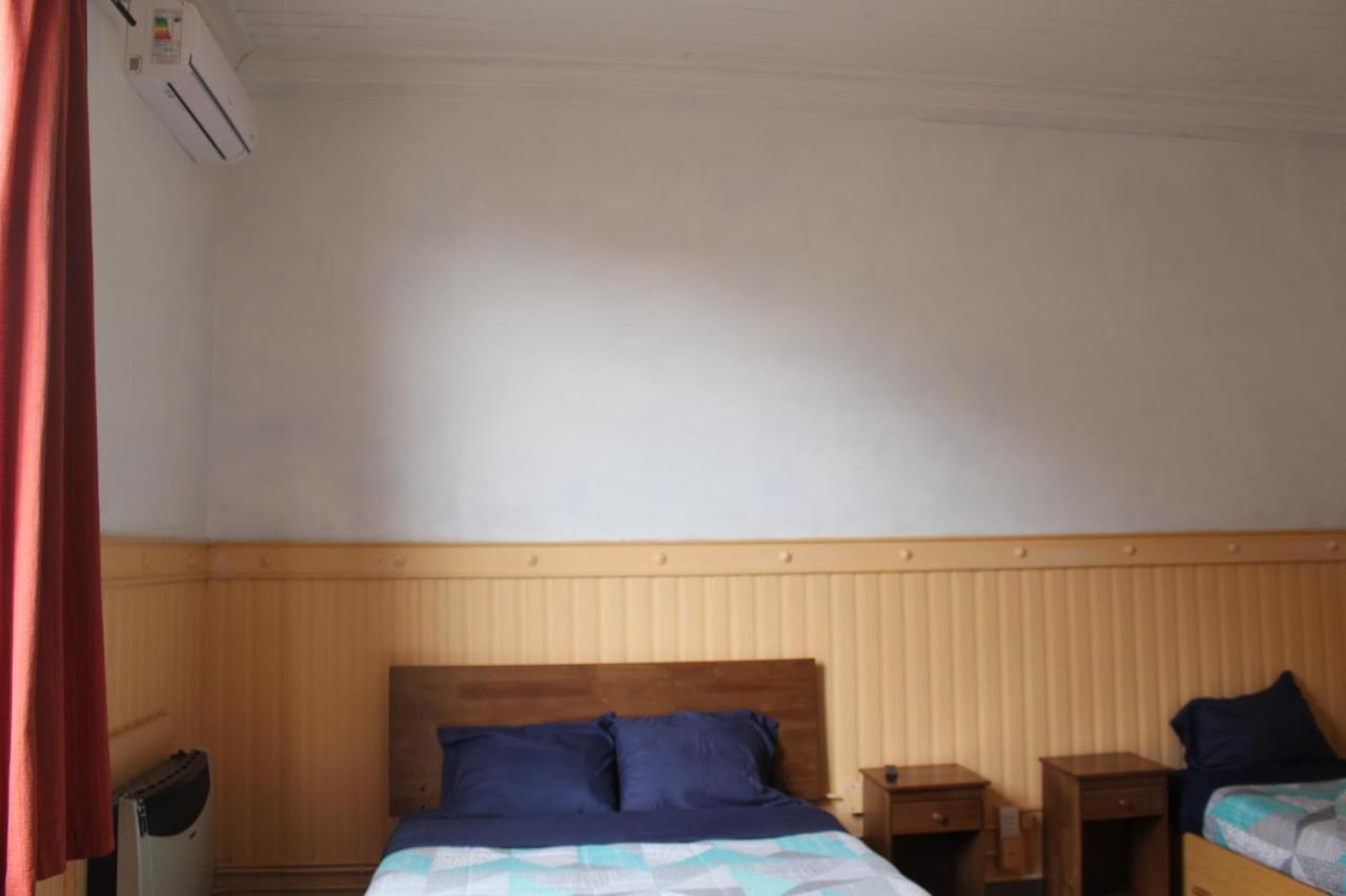Hostal Capricho De Carlitos Valdivia Esterno foto