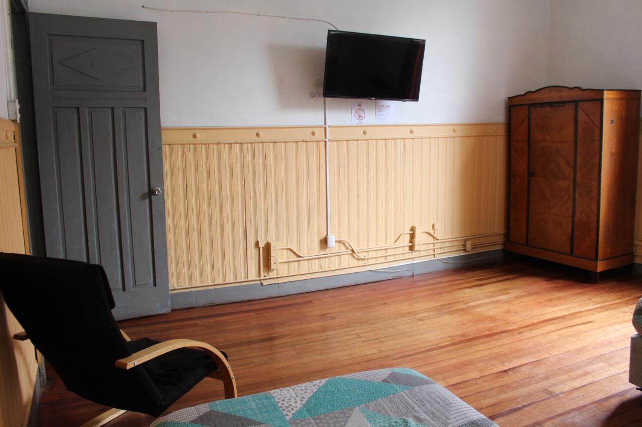 Hostal Capricho De Carlitos Valdivia Esterno foto
